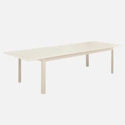 10-seater extendable aluminium garden table