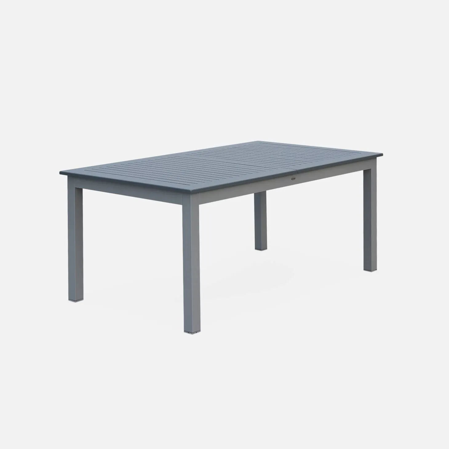 8-seater extendable garden table aluminum