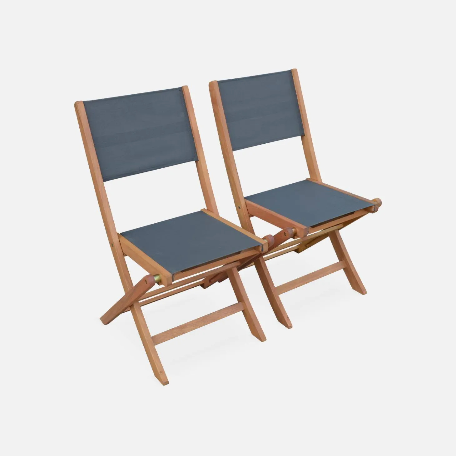 8-seater extendable wooden garden table set with chairs