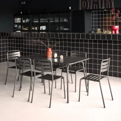 6-seater folding metal garden table with 6 chairs