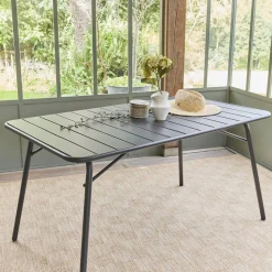 4-seater metal folding garden table 140cm