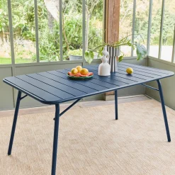 4-seater metal folding garden table 140cm