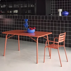4-seater metal folding garden table 140cm