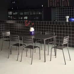 6-seater metal garden table with 2 armchairs and 4 chairs