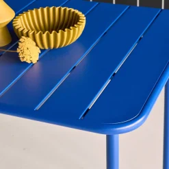 8-seater metal garden table with 8 chairs