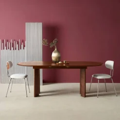 6-8 seater oval extendable dining table, rubberwood and oak veneer