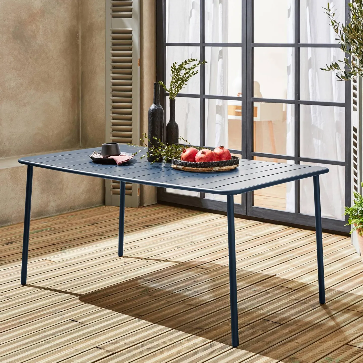6-8 seater rectangular steel garden table