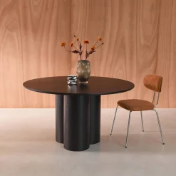 4-seater round dining table, rubberwood and oak veneer