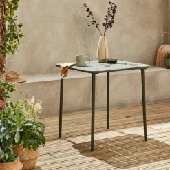 2-seater square steel garden table