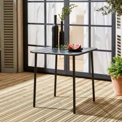2-seater square steel garden table