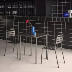 2-seater square steel garden table set with 2 chairs