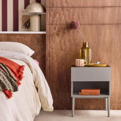 Set of 2 bedside tables metal and wood decor 1 door 1 niche