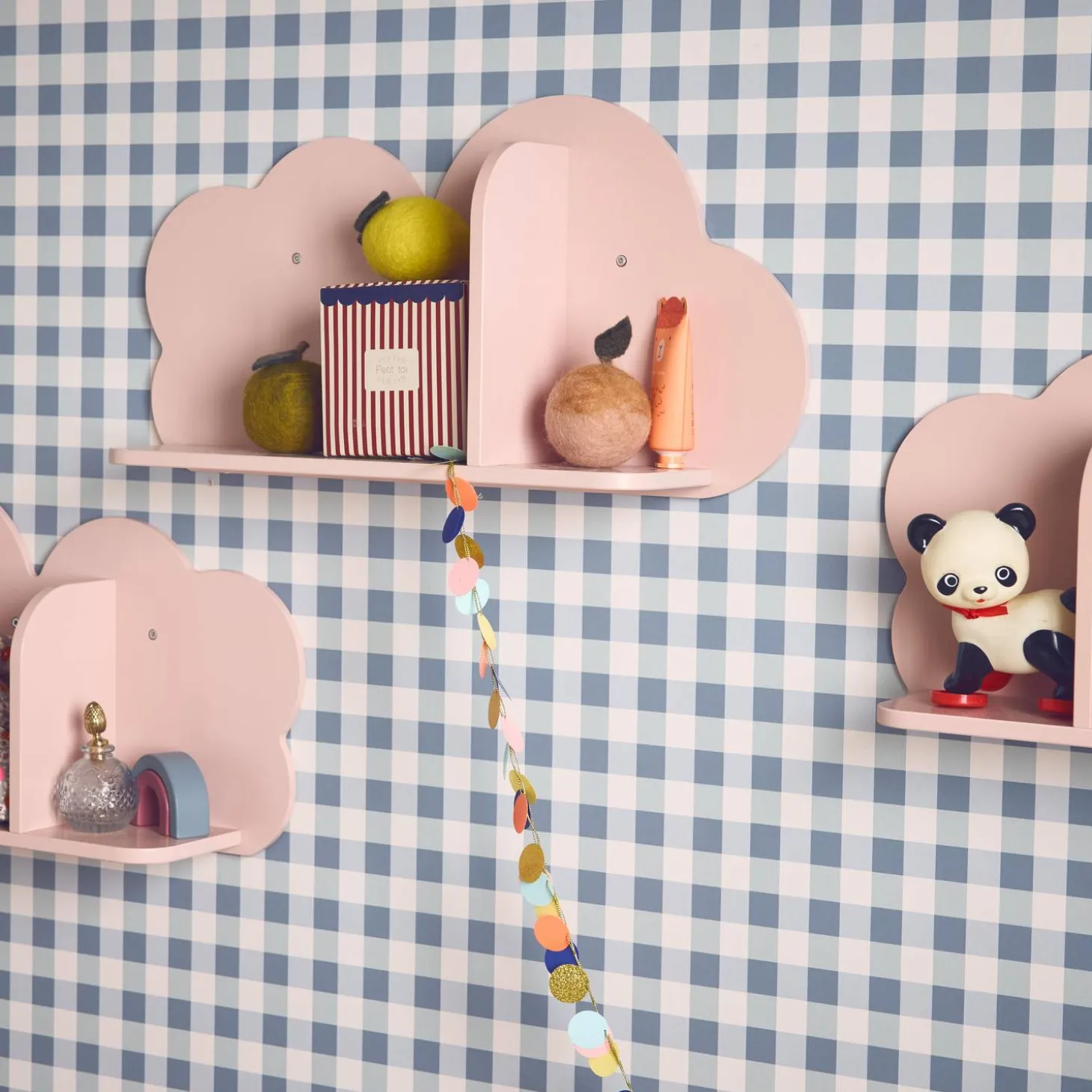 Set of 3 cloud wall shelves for children's bedroom