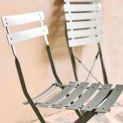 Set of 2 folding garden chairs