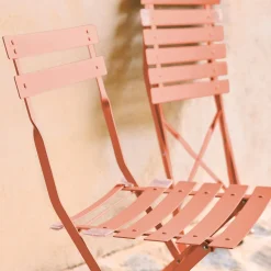 Set of 2 folding garden chairs