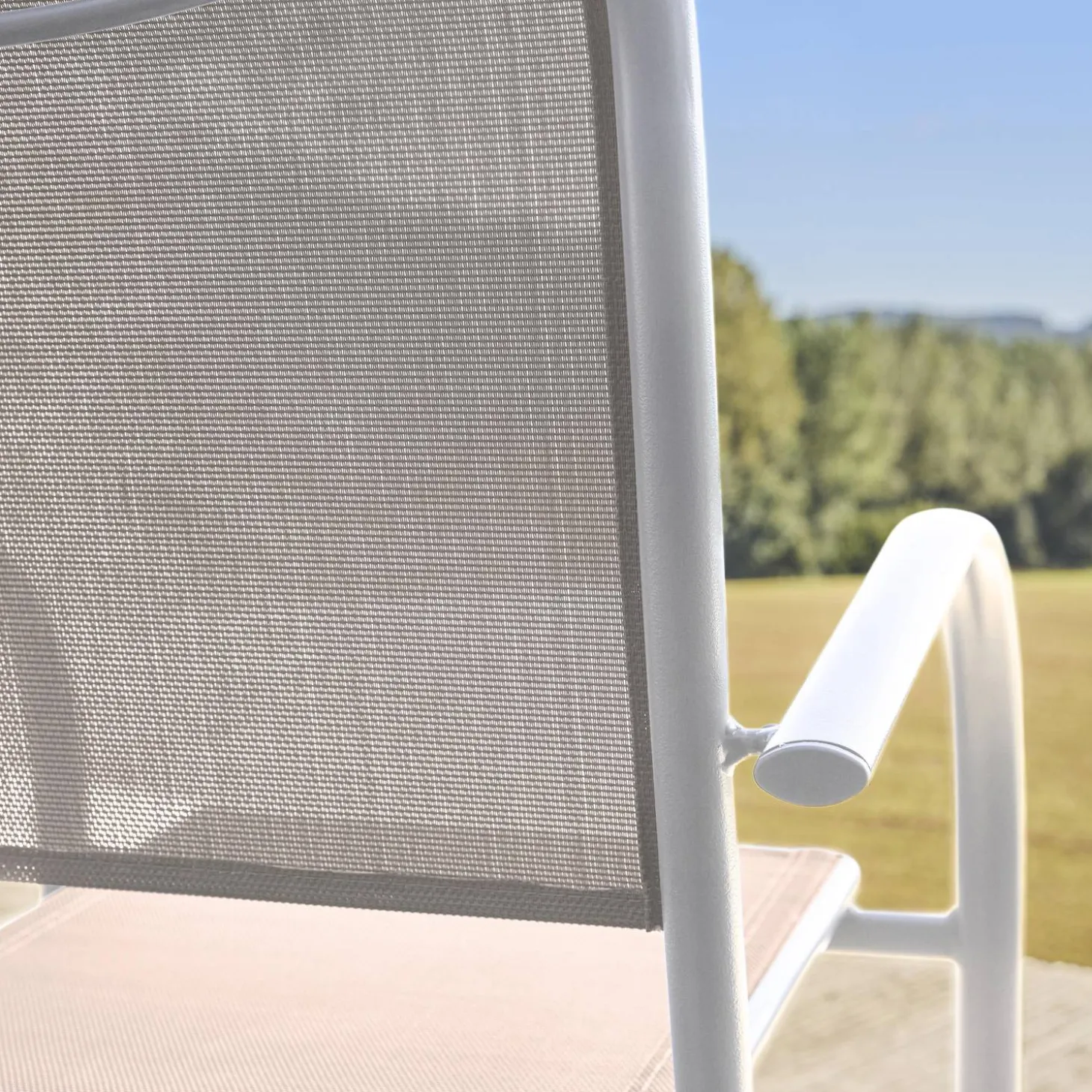 Set of 4 garden chairs in aluminium
