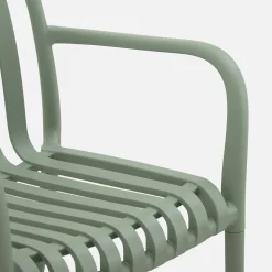 Set of 4 plastic garden armchairs