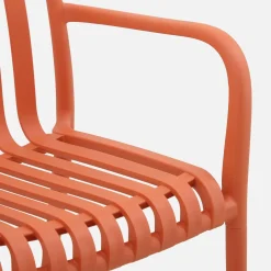 Set of 4 plastic garden armchairs