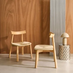 Set of 2 Scandinavian chairs in rubberwood with rope seat