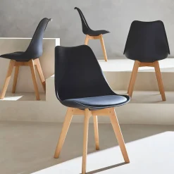 Set of 4 scandi-style dining chairs with wooden legs