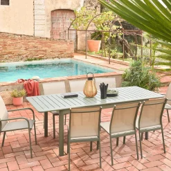 Set of 4 stackable aluminium garden chairs