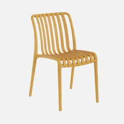 Set of 4 stackable plastic garden chairs