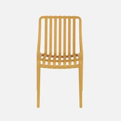 Set of 4 stackable plastic garden chairs