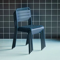 Set of 4 stackable steel garden chairs