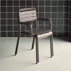Set of 2 stackable steel garden armchairs