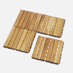 Set of 30x30cm wooden patio tiles with slats