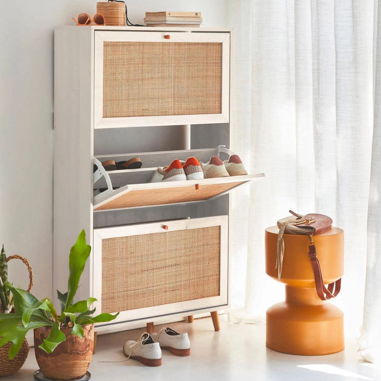 Shoe cabinet with 3 drawers wood decor and cane