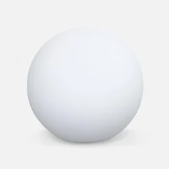 Spherical LED lamp with remote control