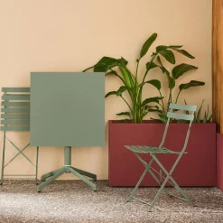 Square folding metal garden table + 2 seats