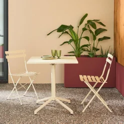 Square folding metal garden table + 2 seats