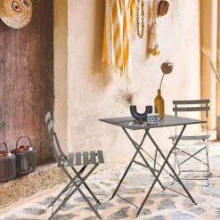 Square 2-seater folding metal bistro garden table with 2 chairs