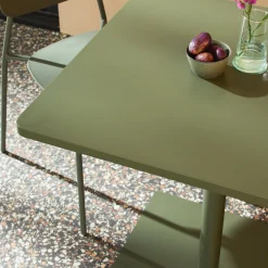 Square steel bistro garden table + 2 chairs