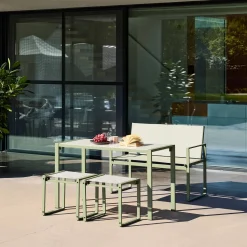 Steel and Textilene Garden Table + 4 Seats