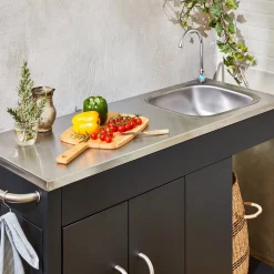 Steel outdoor kitchen