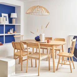 6 to 8-seater extendable oval dining table