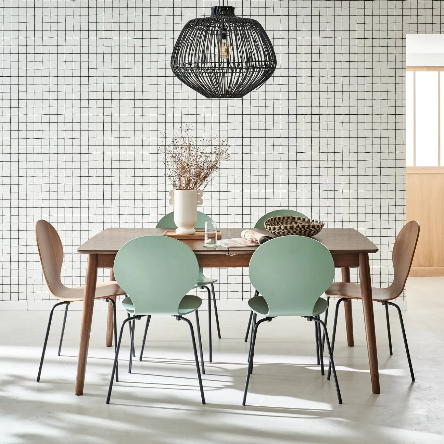 6 to 8-seater extendable rectangular dining table