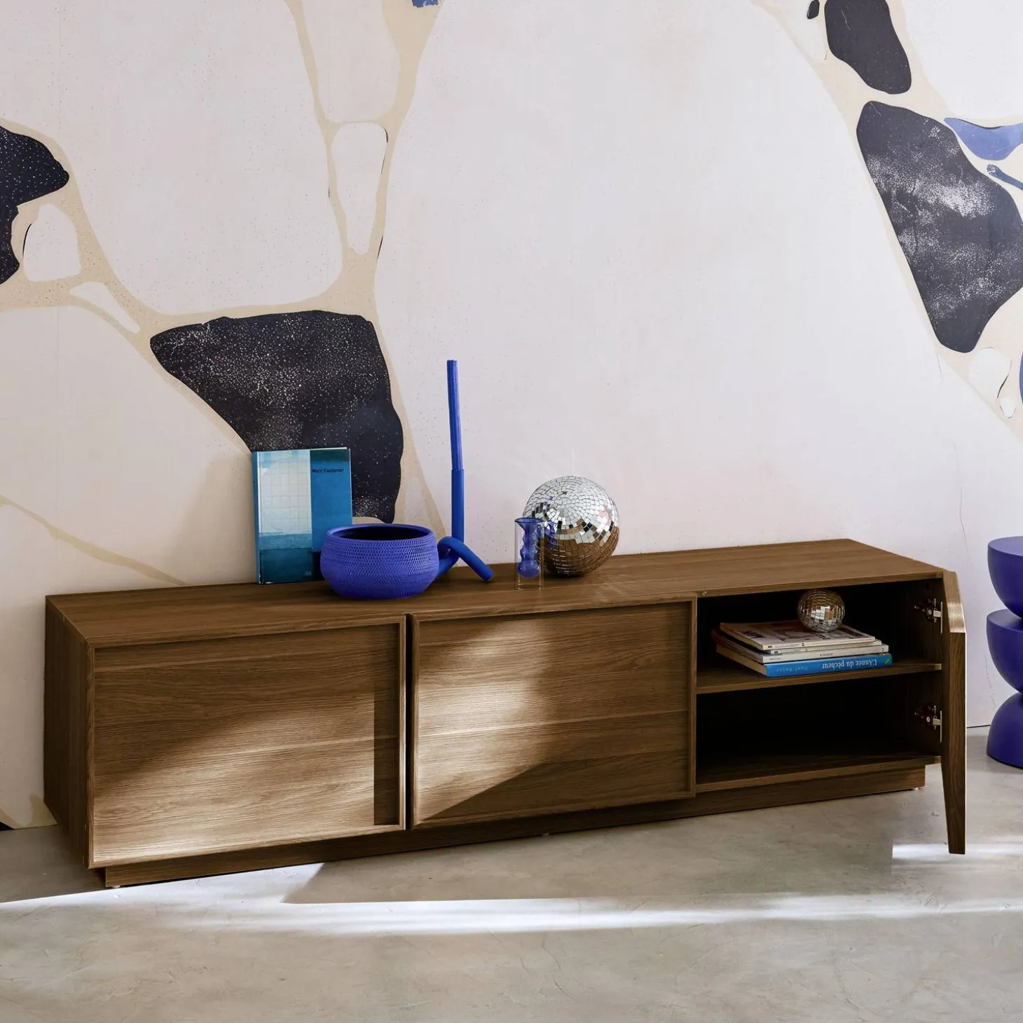 Wood decor TV stand 3 doors 180cm
