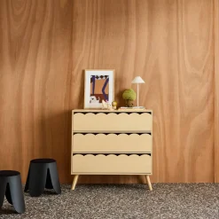 Wood-effect children's chest of 3 drawers