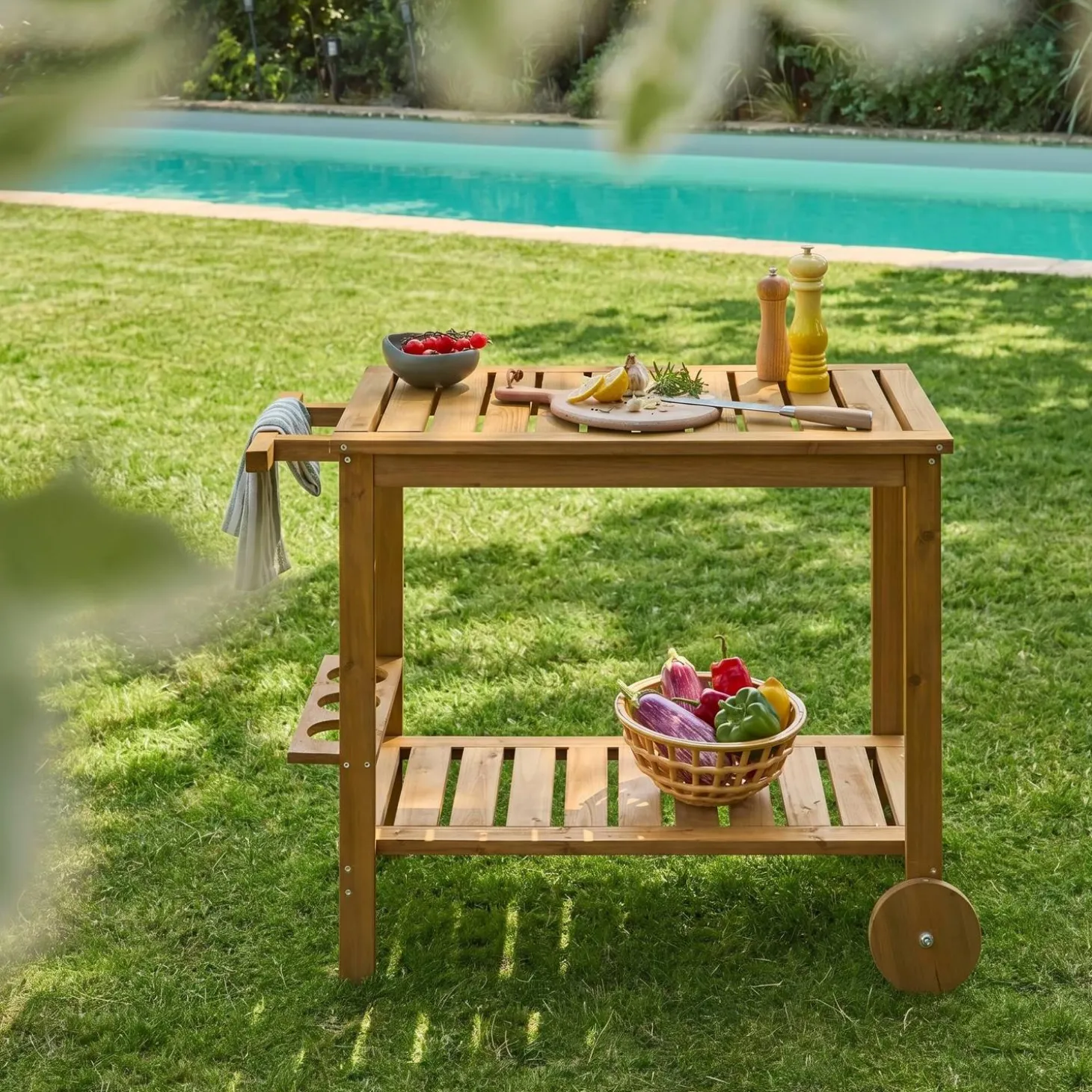 Wooden barbecue sideboard with wheels and a handle