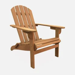 Wooden retro garden deck chair