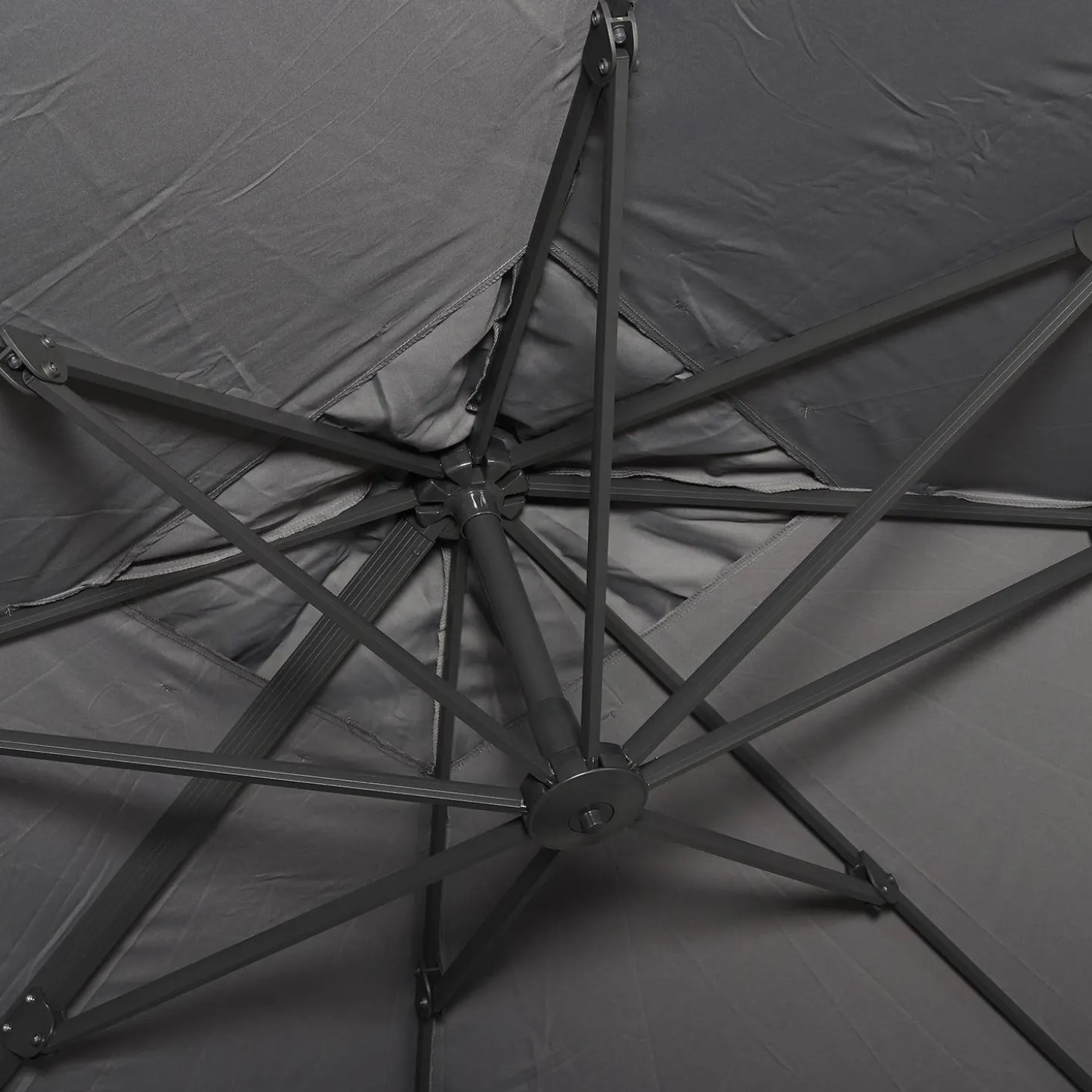 3x3m cantilever parasol + 50x50cm weighted slabs with protected cover included