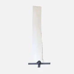 3x3m cantilever parasol + 50x50cm weighted slabs with protected cover included