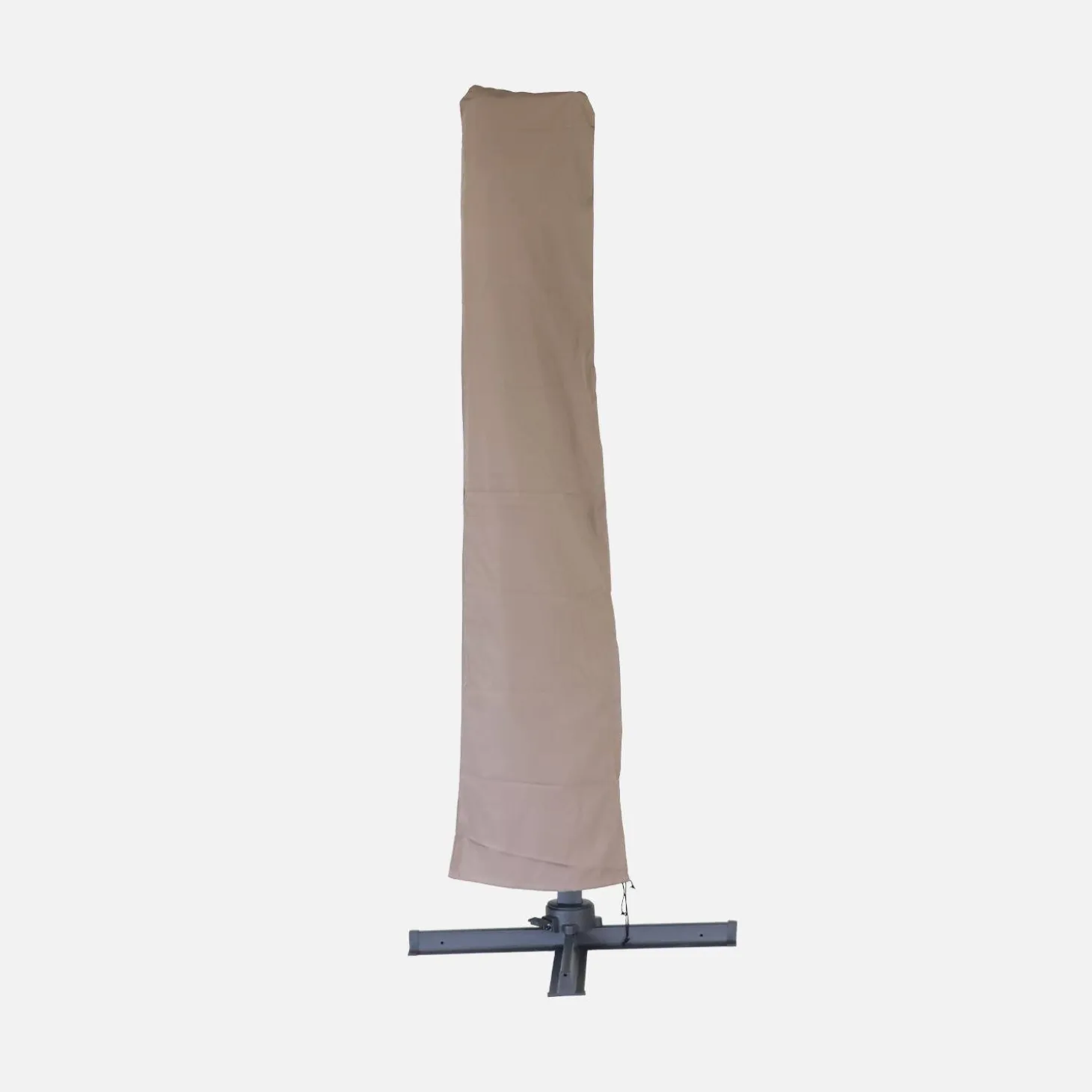 3x3m cantilever parasol + 50x50cm weighted slabs with protected cover included