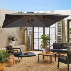 3x3m square cantilever parasol with cover included